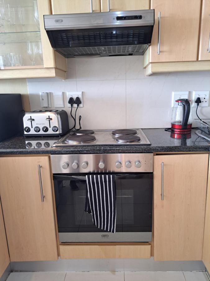3 Bedroom Sea Facing Family Apartment Cape Town Moullie Point Eksteriør bilde